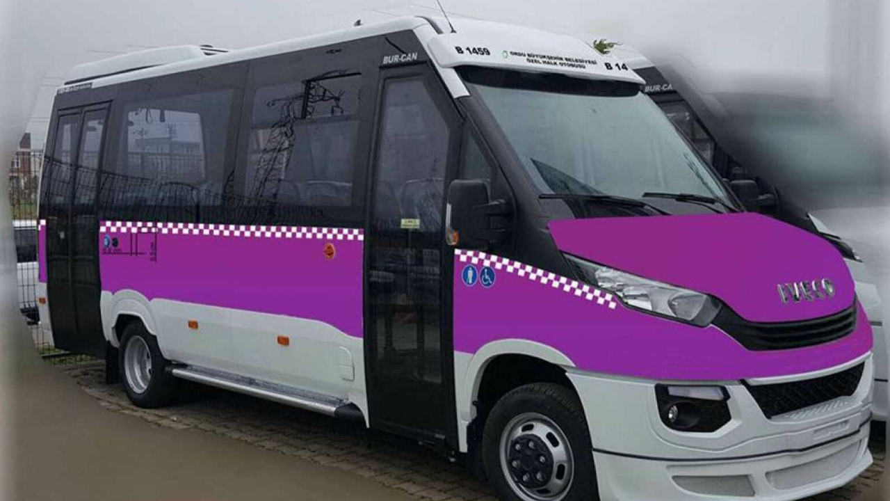 Ordu'da dolmuş şoförünün uyarı levhası tepki topladı