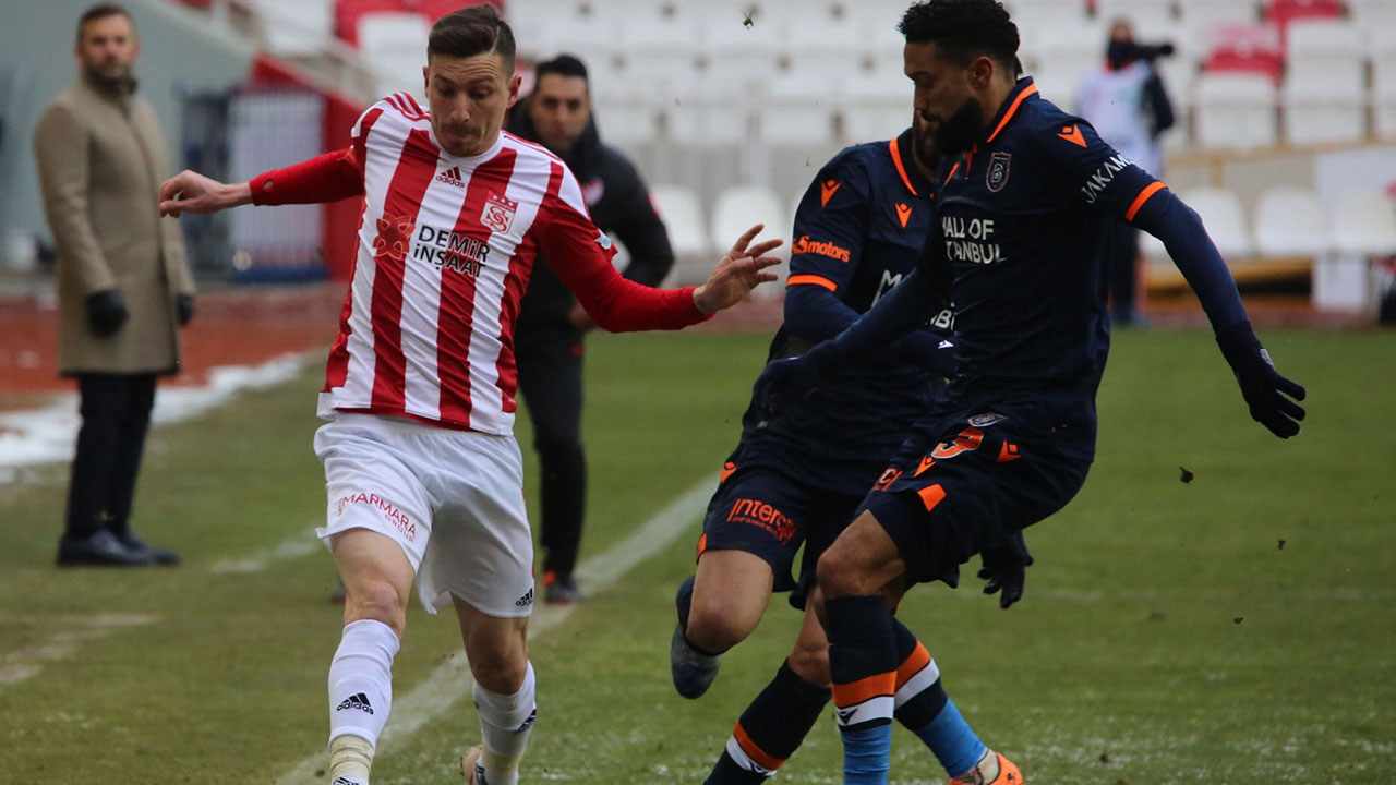 Sivas liderliği bırakmadı: 1-1