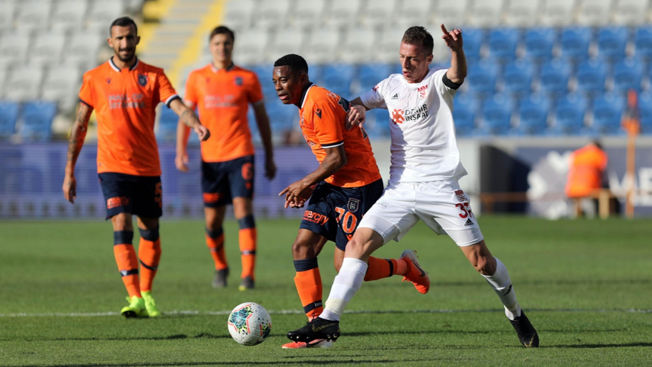 Sivasspor - Başakşehir maçı muhtemel 11'ler!
