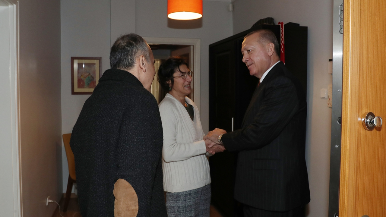 Erdoğan'dan Esayan ailesine sürpriz ziyaret...