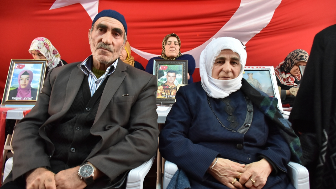 Teslim oldu... Evlat nöbetindeki bir aileye daha iyi haber...