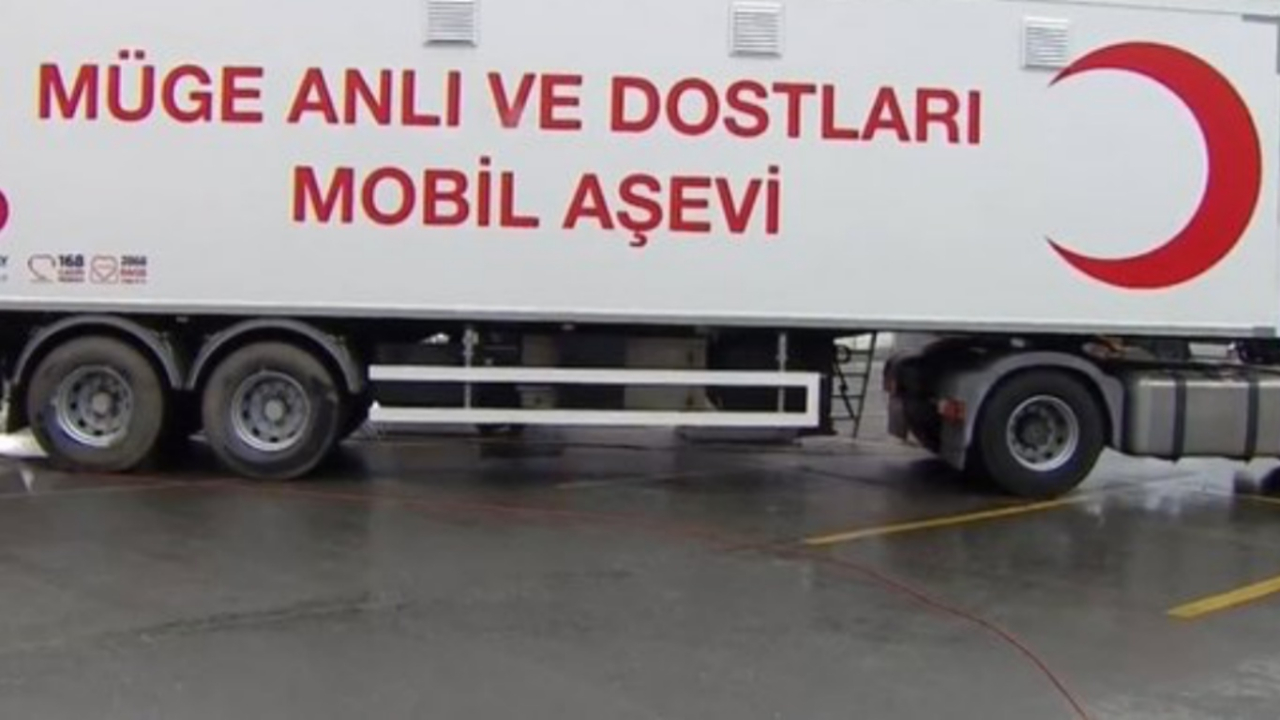 Müge Anlı'nın aşevi Elazığ'a doğru yola çıktı