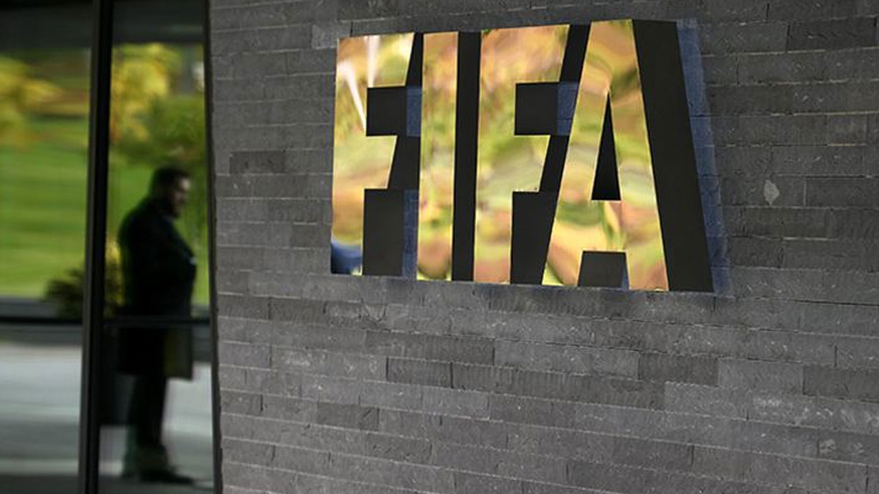 FIFA’dan mağdur futbolculara müjde!