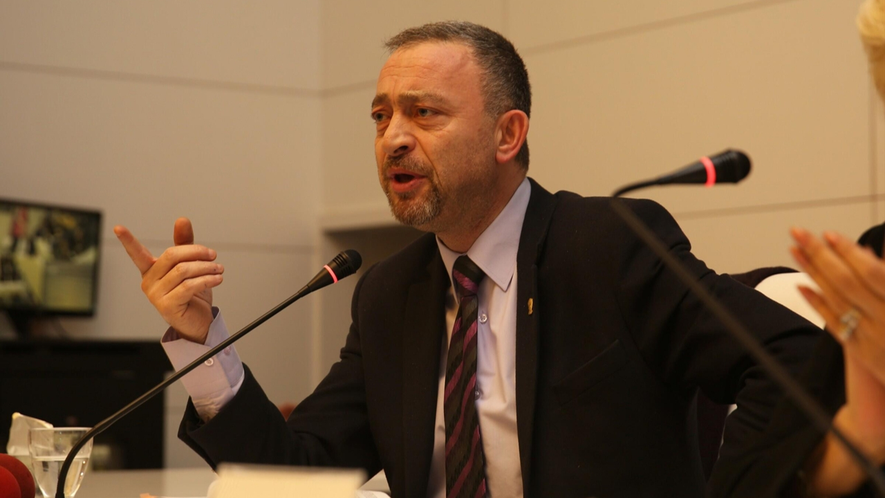 Ümit Kocasakal CHP'nin CNN Türk boykotunu deldi!