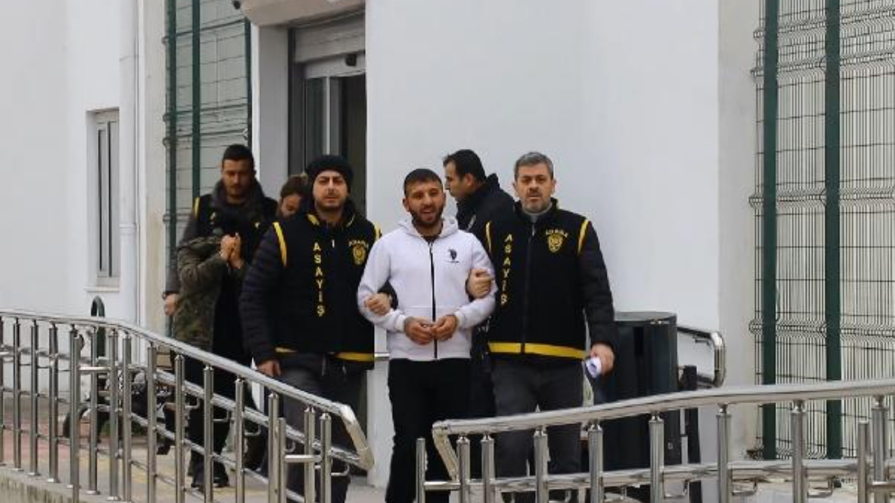 Kız arkadaşının evinin şaşırdı, başka daireye ateş etti