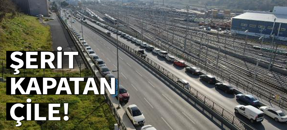 Marmaray çevresine yüzlerce araç park etti