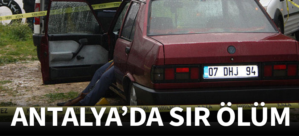 Sır ölüm! Şefin cesedi otomobilinde bulundu...