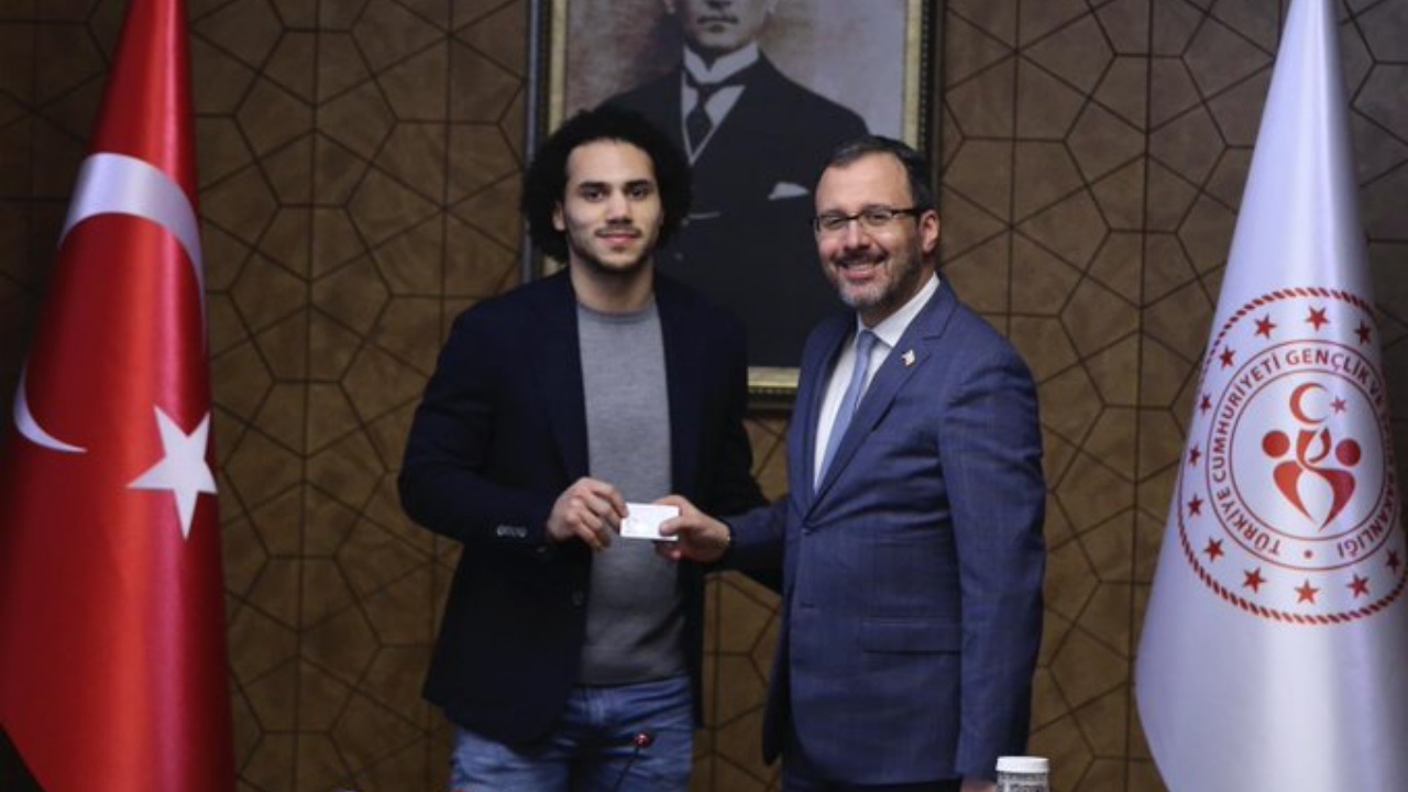 Shane Larkin kimliğine kavuştu!