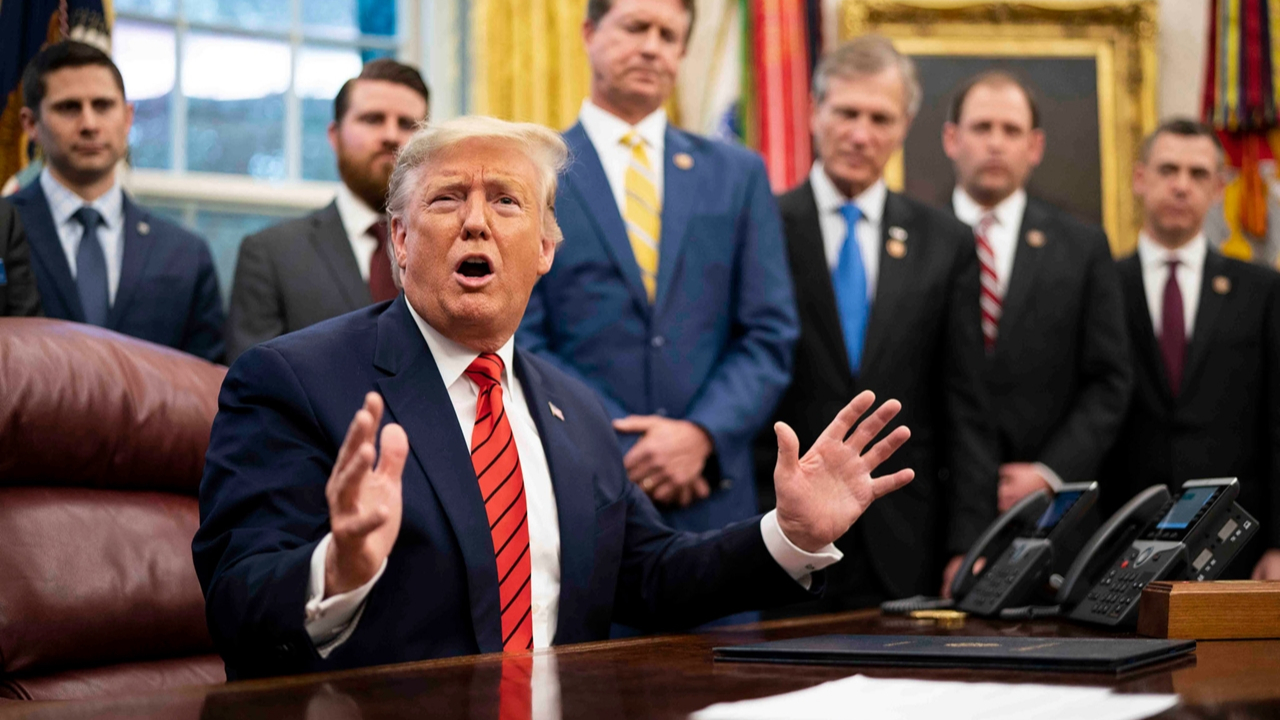 Senatodan Trump'un savaş yetkilerine sınırlama...