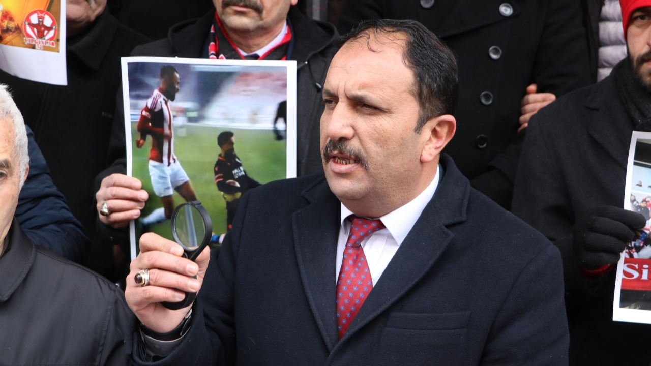 TFF'ye gözlük ve büyüteç yolladılar