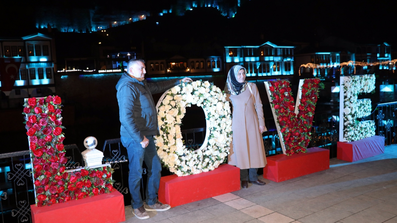 Amasya'da "Ferhat ile Şirin Festivali" sona erdi..