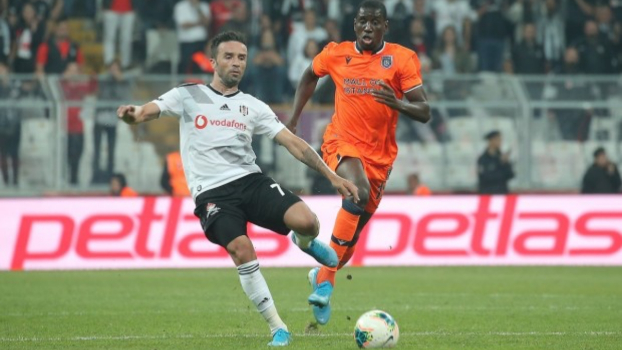 Başakşehir-Beşiktaş maçında ilk 11'ler belli oldu