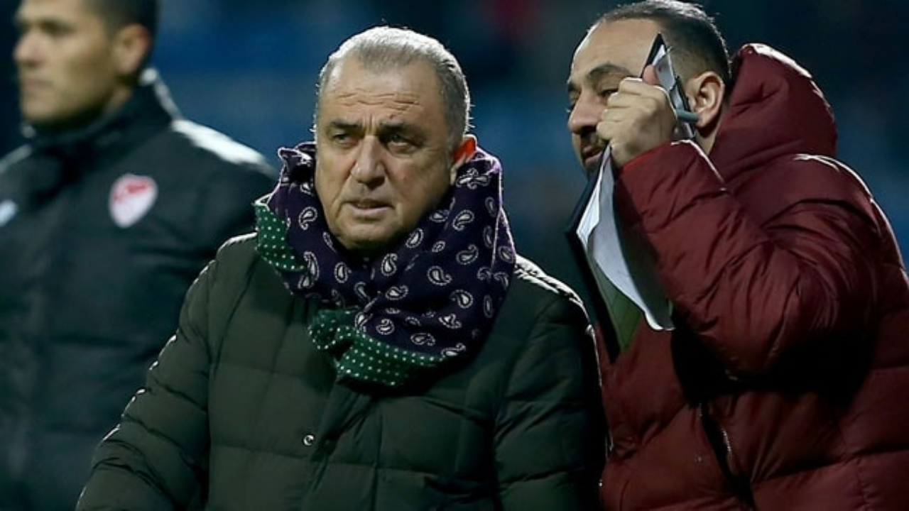 Hasan Şaş ısrar etti; Pektemek kaldı, Adem geldi