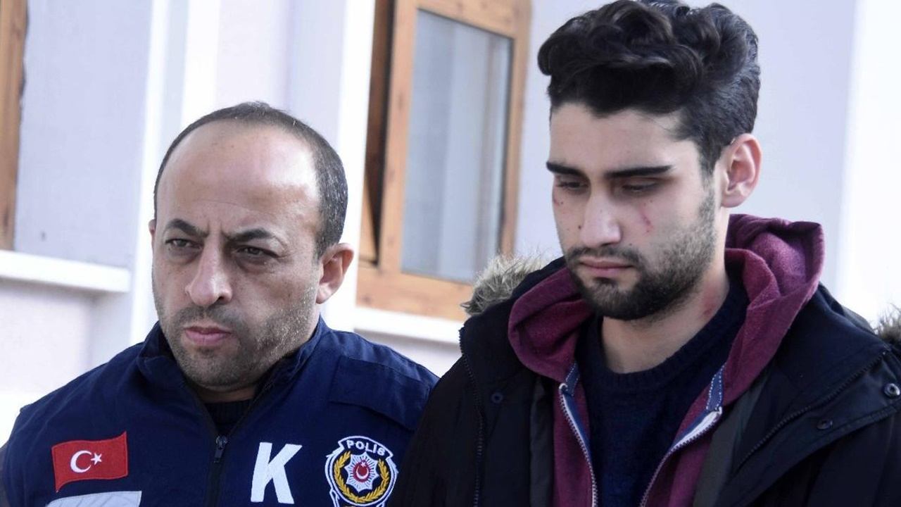 Kadir Şeker’in telefonu incelendi!