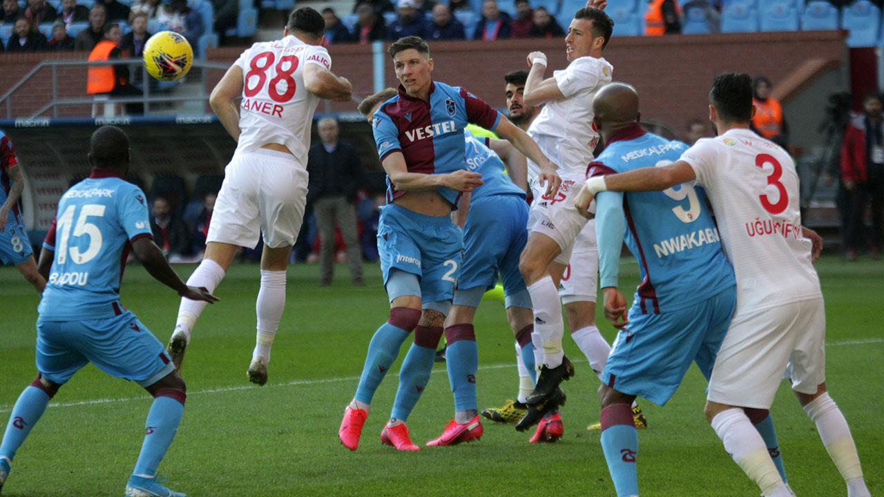 Trabzonspor zirvede: 2-1