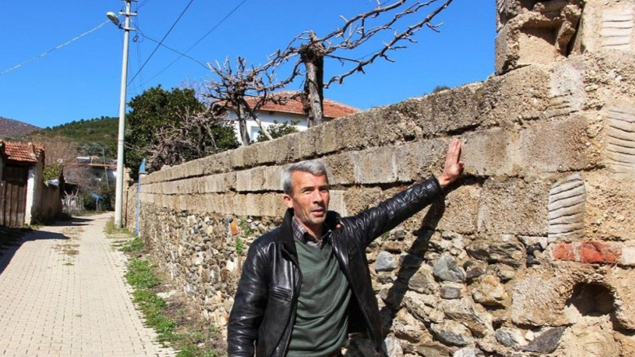 İzmir'de Kenan Evren'in ismi cadde ve sokaklardan kaldırıldı