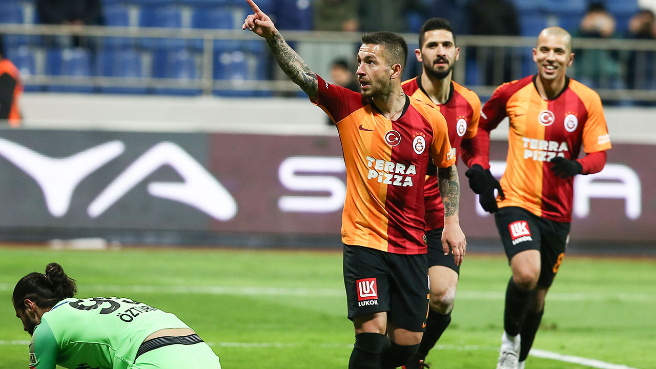 Adem Büyük Beşiktaş'ın kapısından dönmüş!