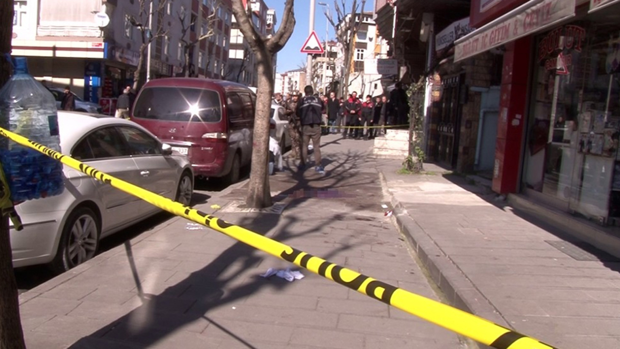 Bahçelievler'de silah sesleri: Baba ve oğlu yaşamını yitirdi!