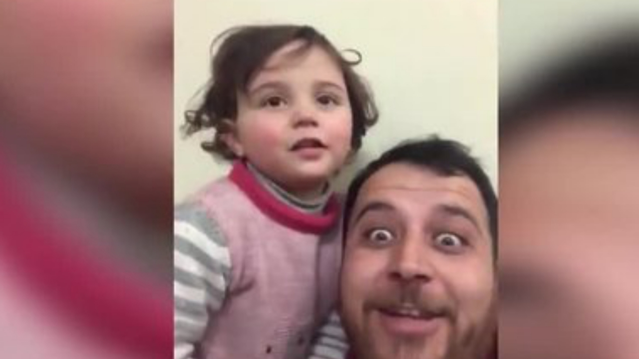 Korkmamak için bomba seslerini 'oyun' yaptılar