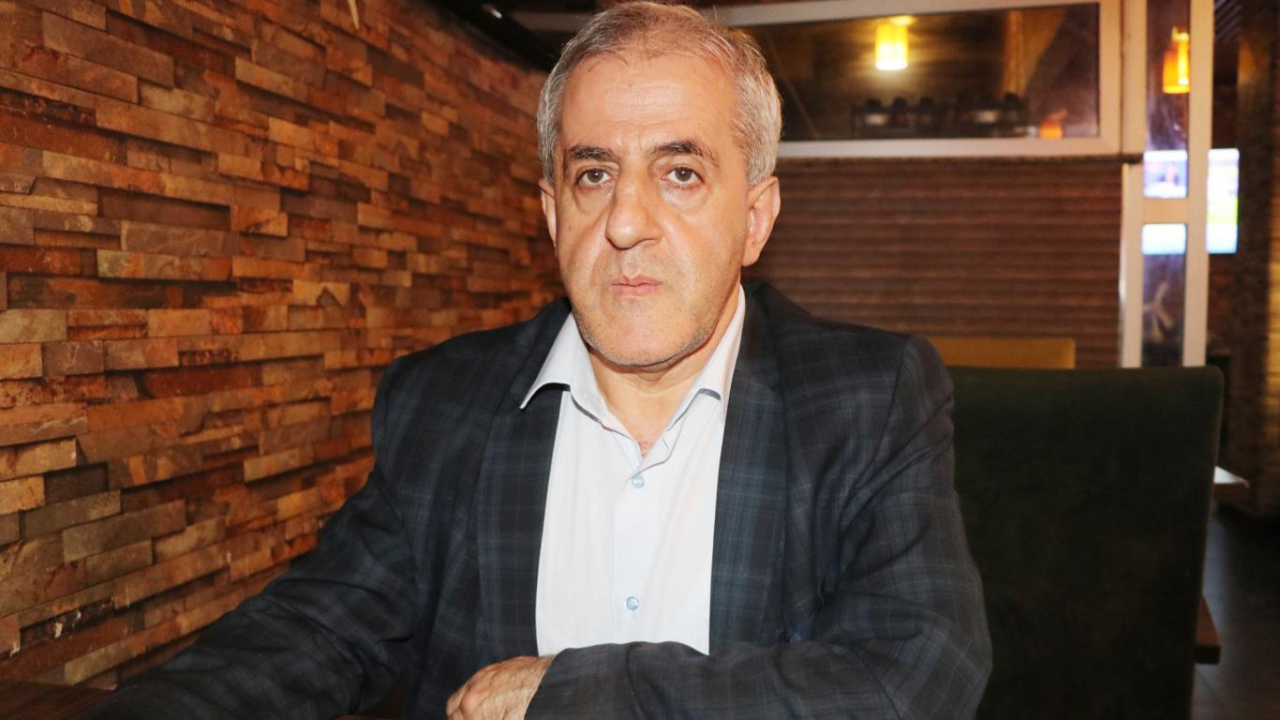 Müfid Yüksel gece yarısı gözaltına alındı! Sosyal medyadan duyurdu...