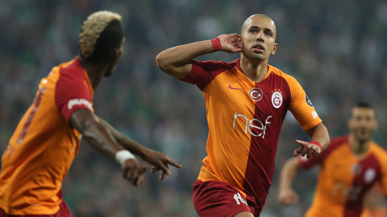 Galatasaray'da flaş gelişme! Feghouli için yolun sonu....