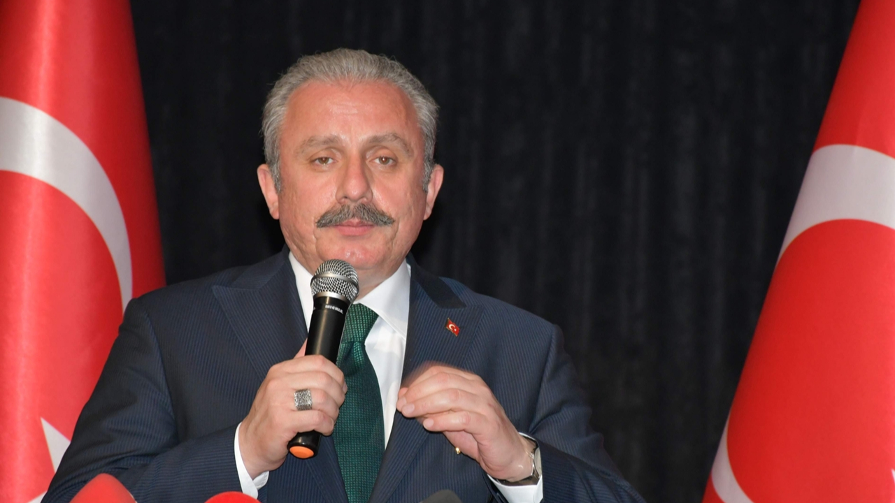 TBMM Başkanı Şentop'tan Macron'a sert tepki!