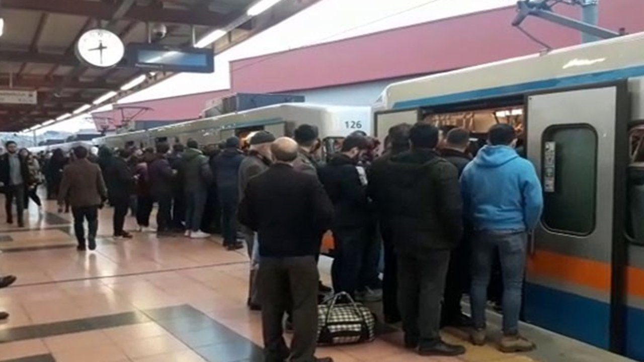 İstanbul'da metro seferlerinde aksama