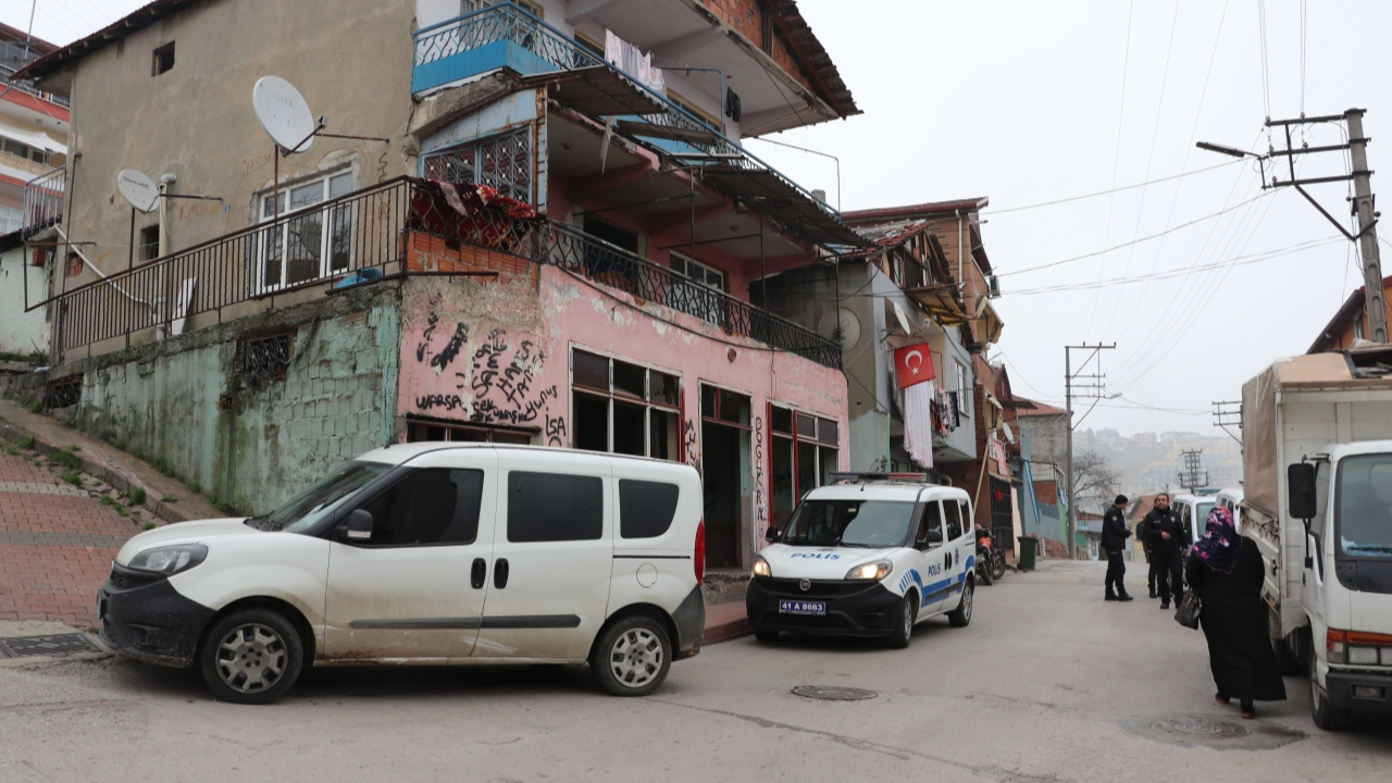 İzmit'te 'uzun namlu' alarmı