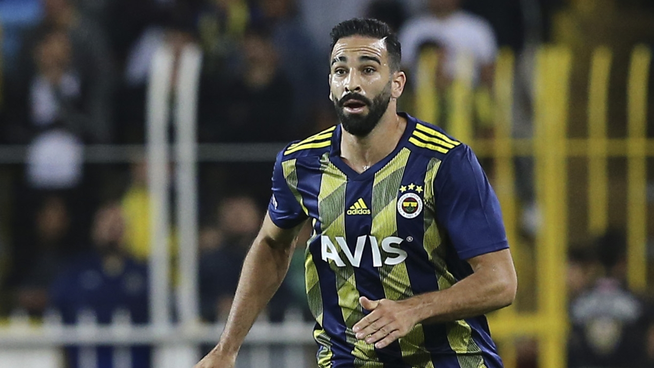Fenerbahçe, Adil Rami'nin sözleşmesini feshetti!