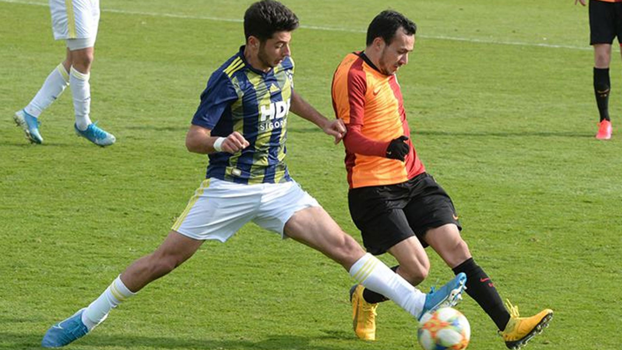 İlk derbi Galatasaray'ın