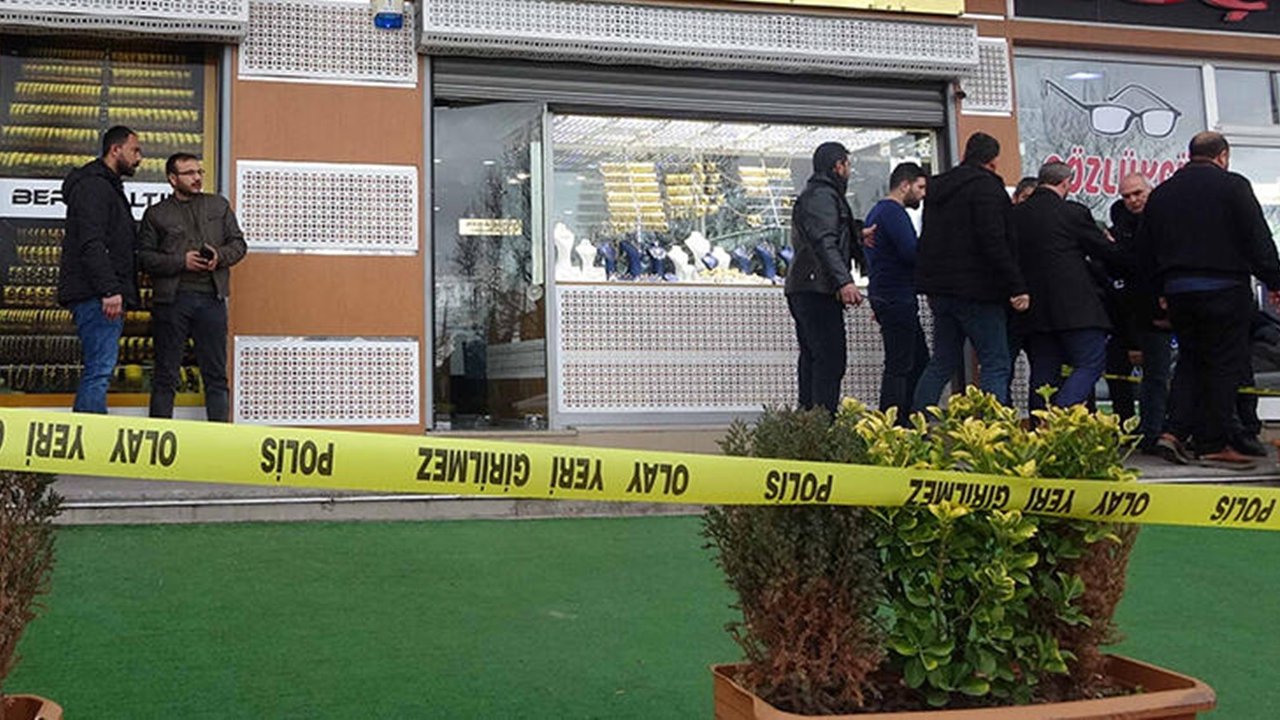 Gelin arabası süsüyle soygun