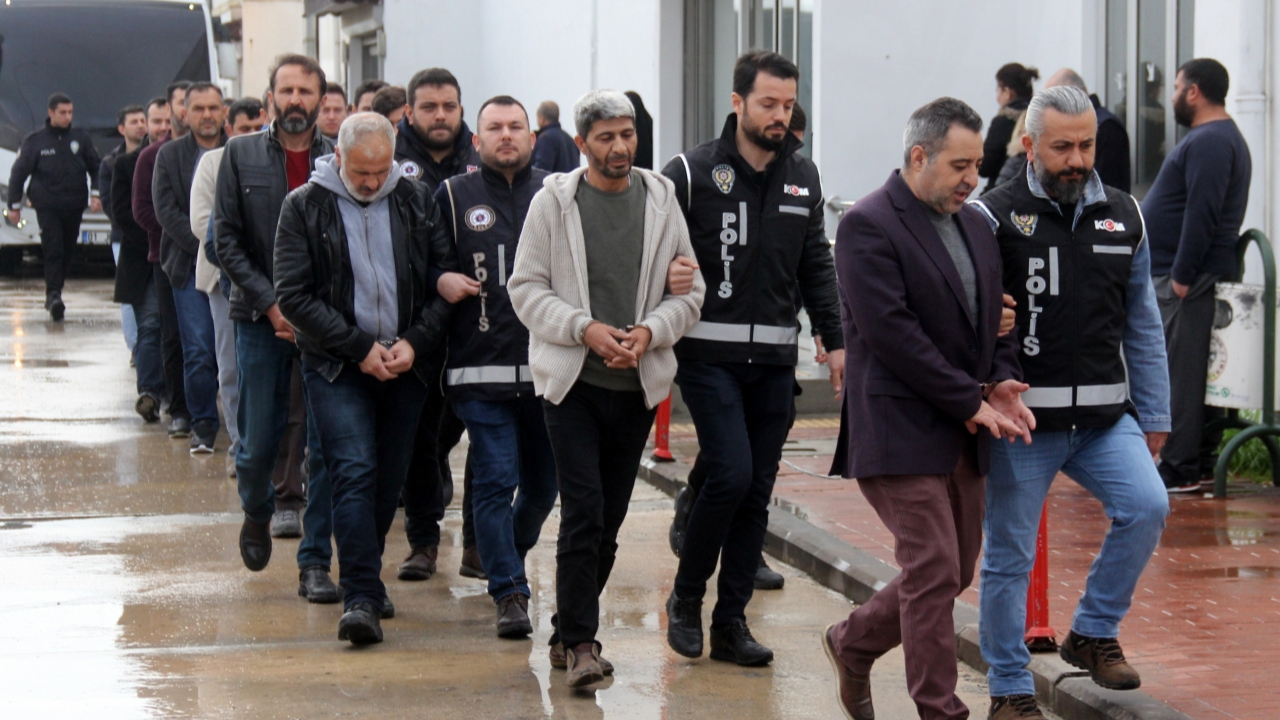 Hatalı soru, FETÖ'cüleri yakalattı