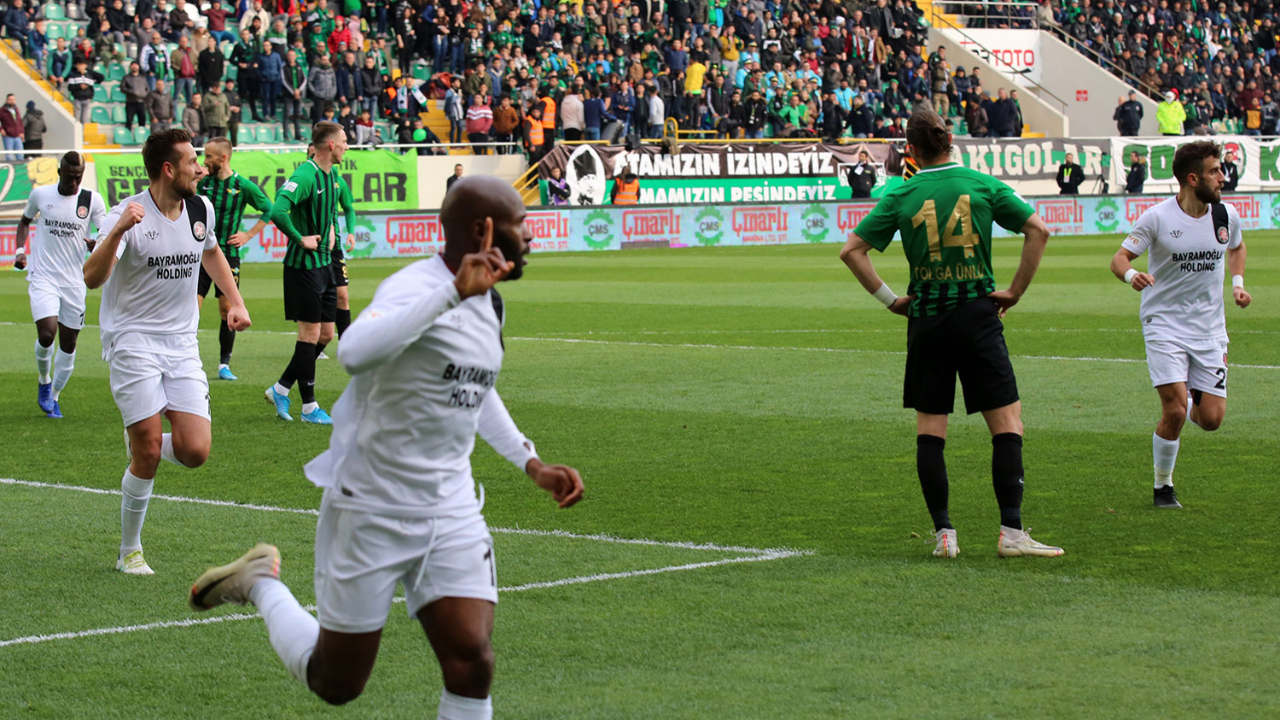 Akhisarspor evinde kayıp: 2-0