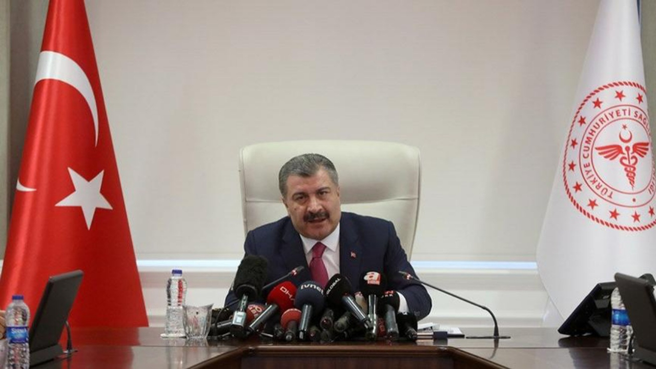 Bakan Koca'dan korona açıklaması: Hastalık belirtisi olanları sınırdan almadık