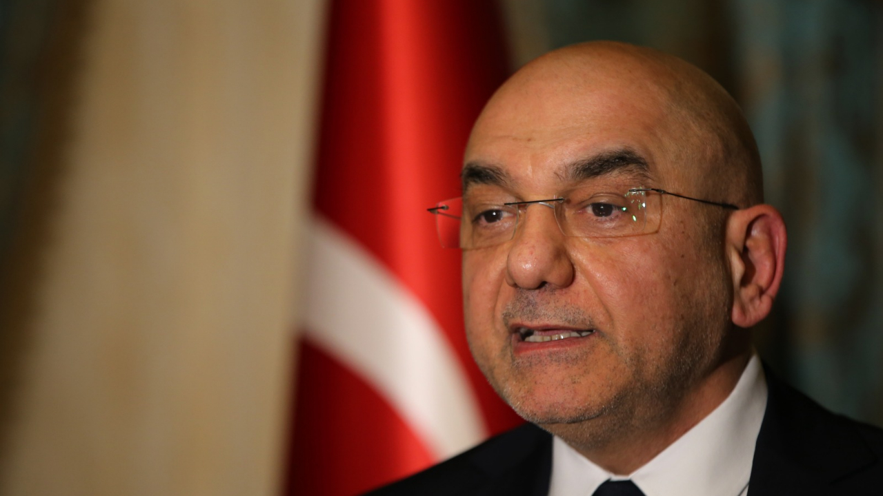 Büyükelçi Ozan Ceyhun iddialara yanıt verdi!