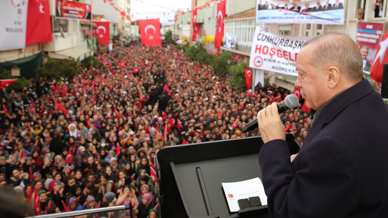 Bay Kemal, Yalova'daki rüşvet çiftliğinden bahset