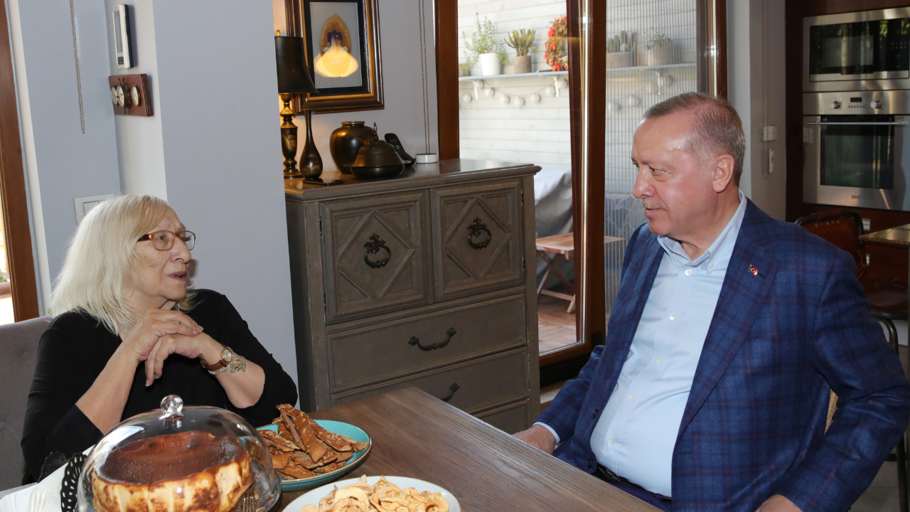 Erdoğan'dan Alatlı'ya ziyaret