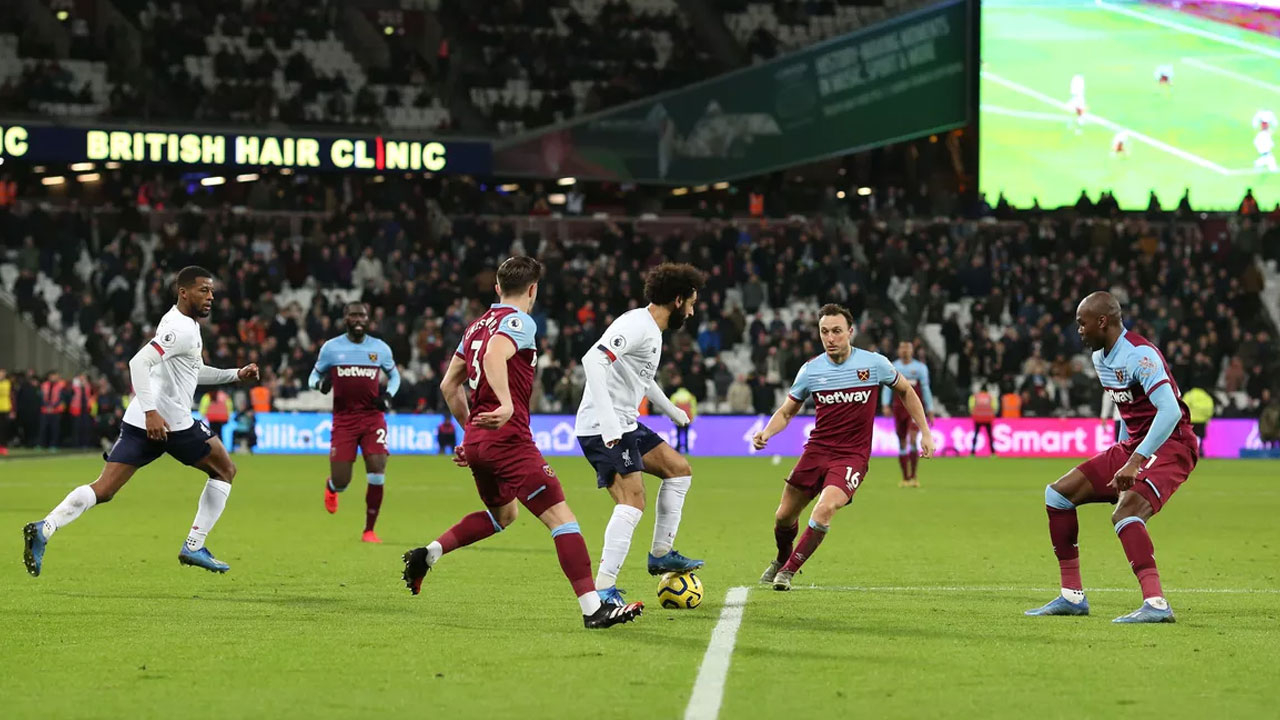 Liverpool 3-2  West Ham United