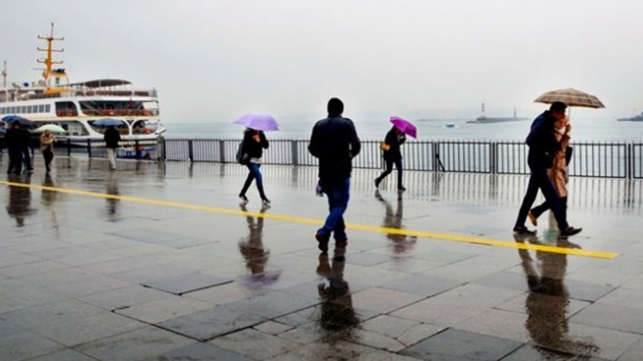 Lodos beraberinde İstanbul'a kuvvetli yağışı getirecek