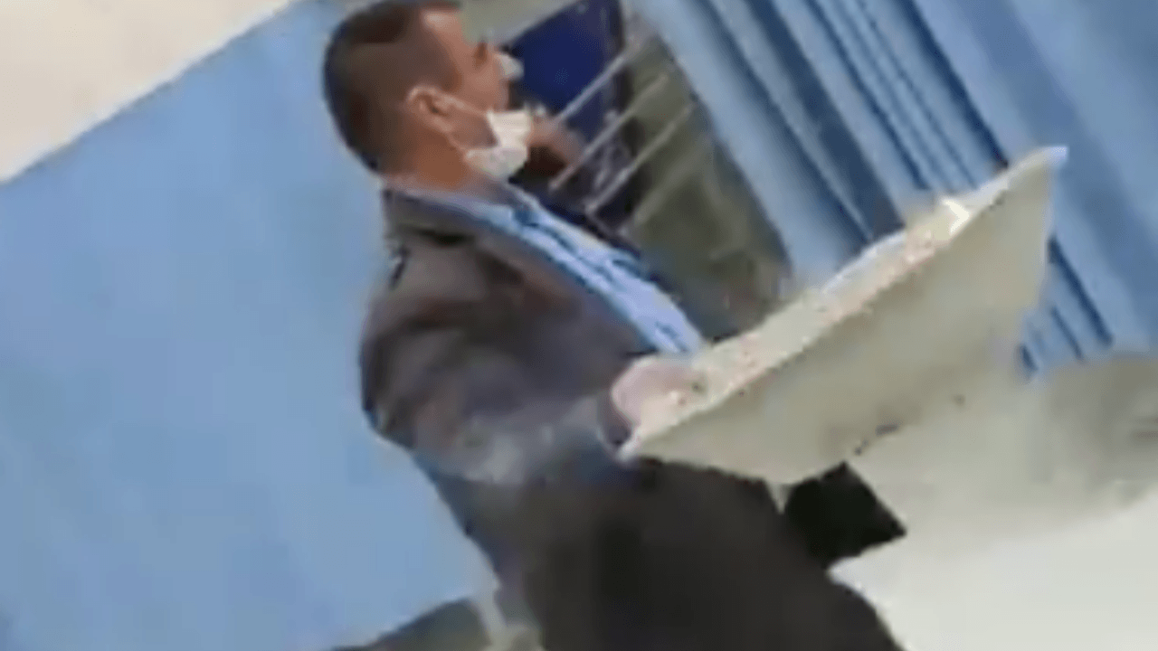 Koronavirüse karşı tütsülü koruma kalkanı!