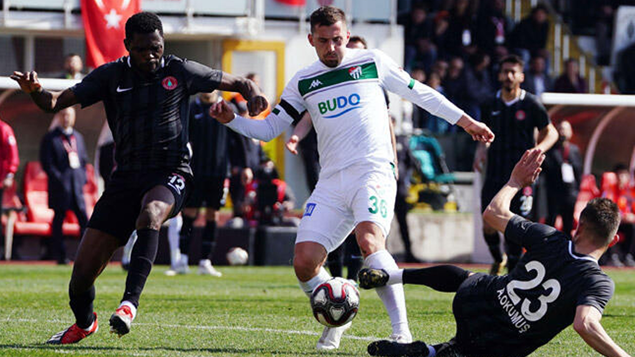 Ümraniyespor fırsat tepti: 1-1