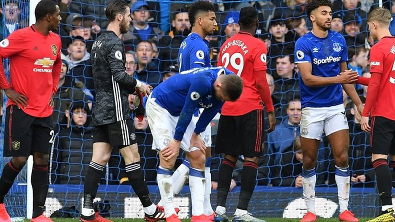 Manchester United 1 puanı kurtardı: 1-1