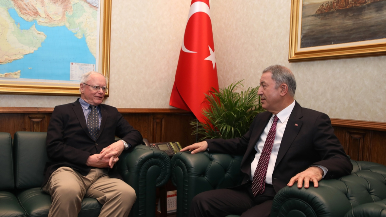 Akar ve Jeffrey İdlib'i konuştu...