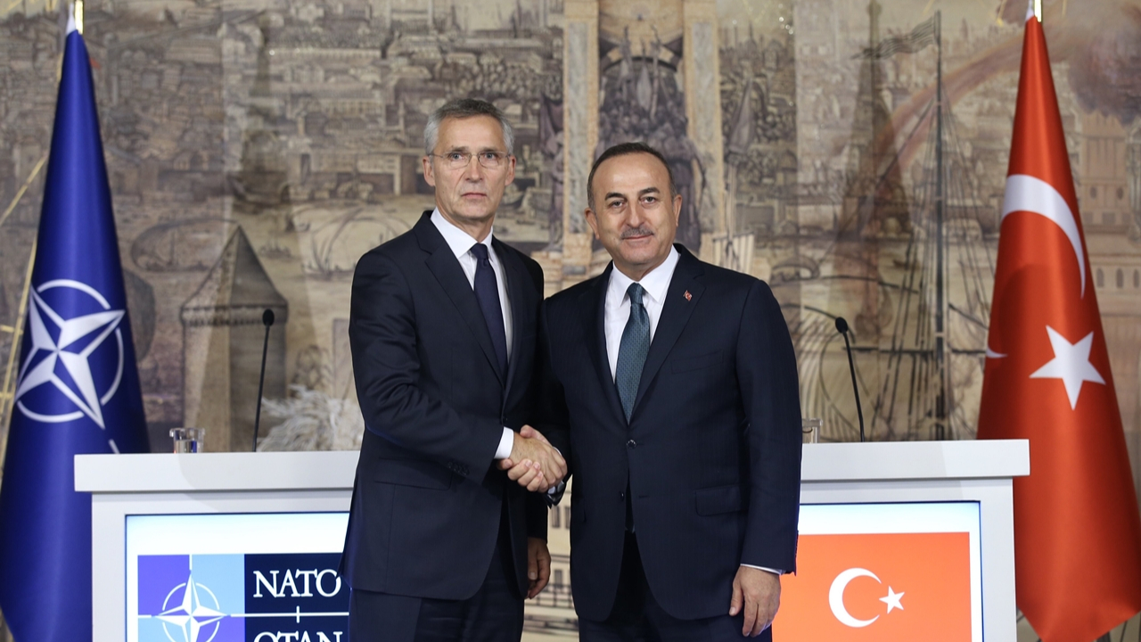 Bakan Çavuşoğlu, Stoltenberg'le görüştü...