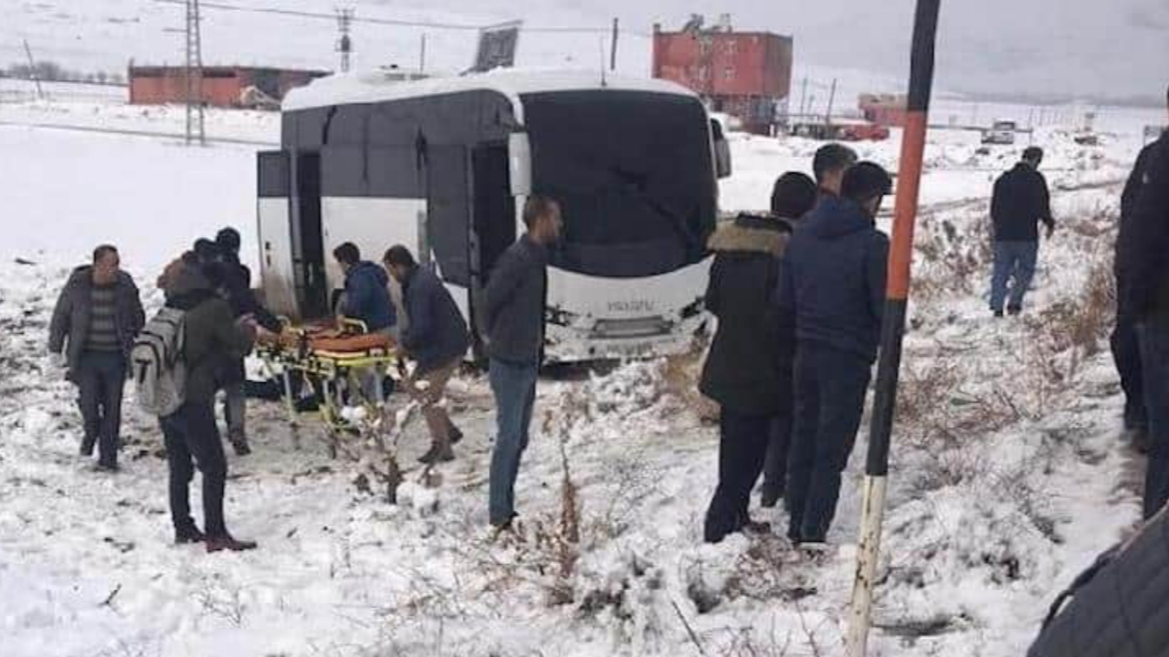 Ağrı'daki roketli saldırıda bir personel daha şehit oldu