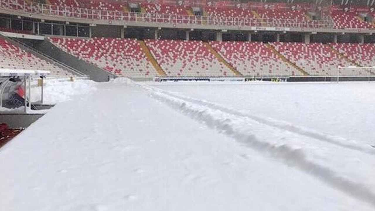 Galatasaray'a kötü haber!