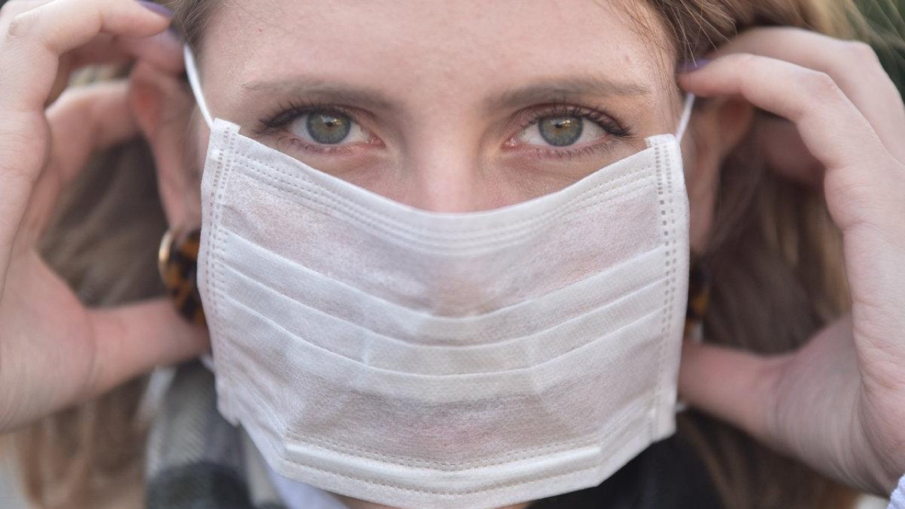 Bakanlık'tan koruyucu maske kararı! Fırsatçılara ceza yağdı
