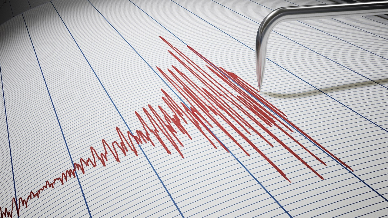 Elazığ'da 6 dakika arayla iki deprem