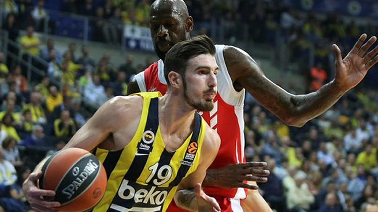 Fenerbahçe Beko 66 - 63 Kızılyıldız.