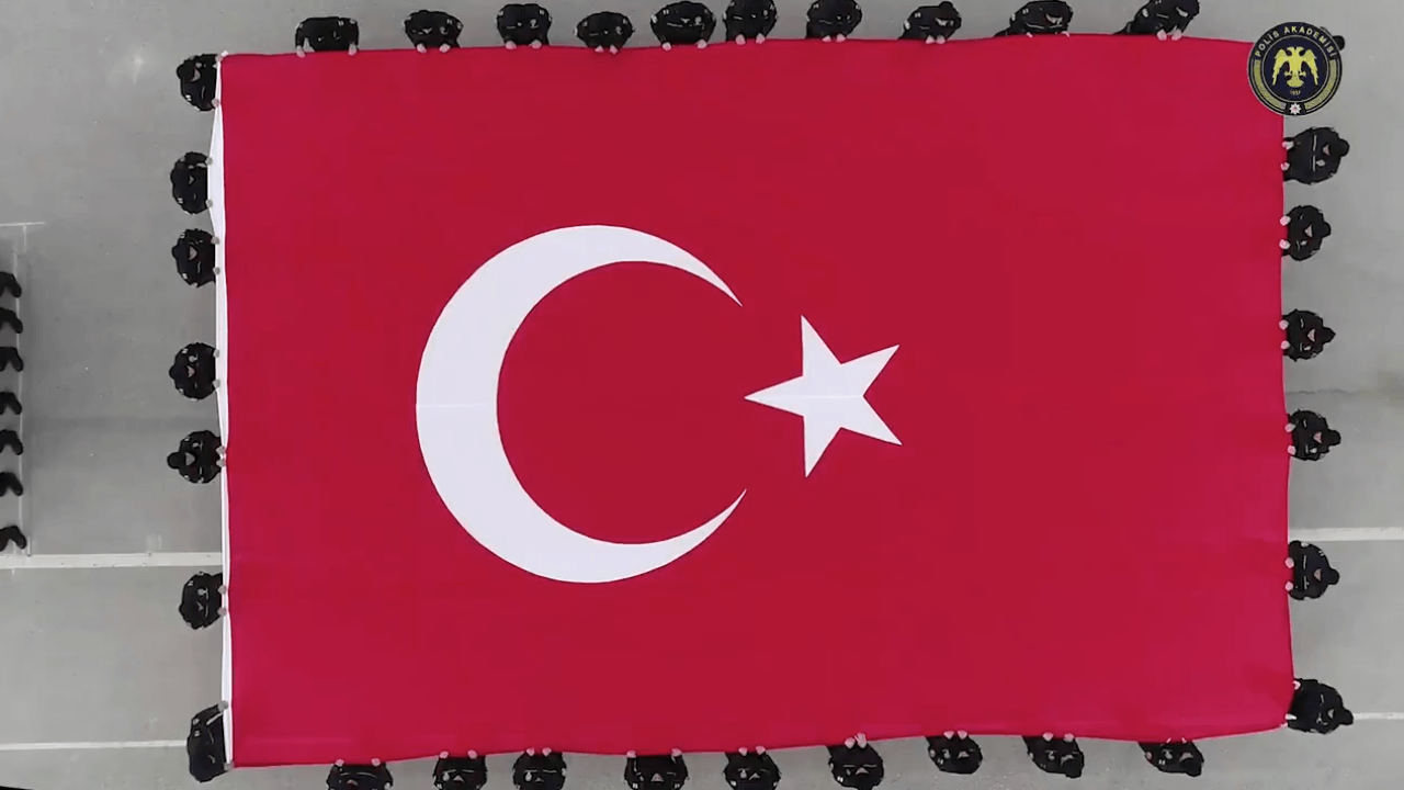 Öğrencilerden Mehmetçik'e anlamlı destek